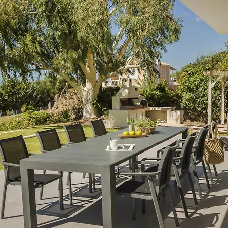 Astoria Exclusive Luxury In With Breathtaking Views And Private Grounds Willa