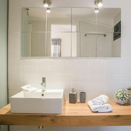 Astoria Exclusive Luxury In With Breathtaking Views And Private Grounds Willa *