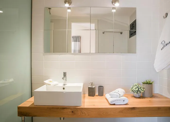 וילה Astoria Exclusive Luxury In With Breathtaking Views And Private Grounds סבורונטה