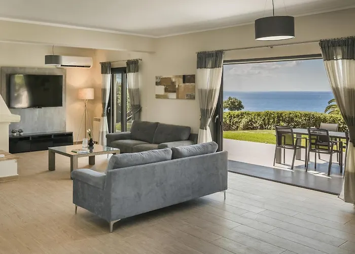 Astoria Exclusive Luxury In With Breathtaking Views And Private Grounds וילה *
