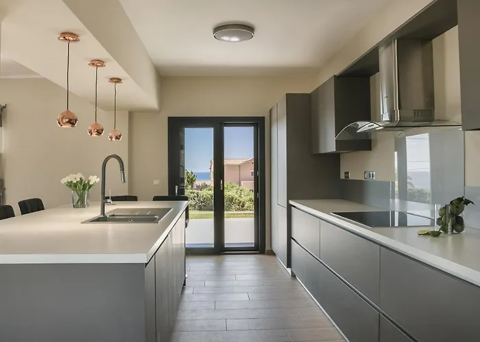 Astoria Exclusive Luxury In With Breathtaking Views And Private Grounds Villa *