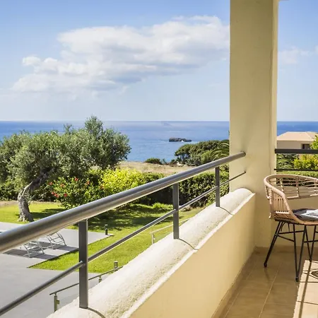 Vila Astoria Exclusive Luxury In With Breathtaking Views And Private Grounds *