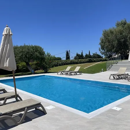 Astoria Exclusive Luxury In With Breathtaking Views And Private Grounds Willa *